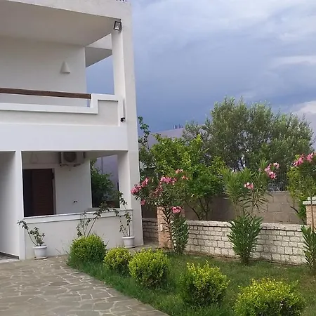 Mihal Apartamento *