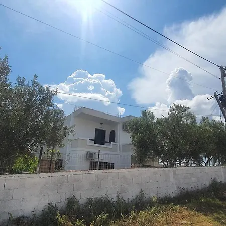 Mihal Apartamento *