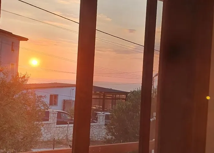 Mihal Sarandë