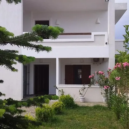 Mihal * Sarandë
