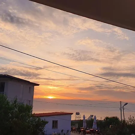 Mihal * Sarandë