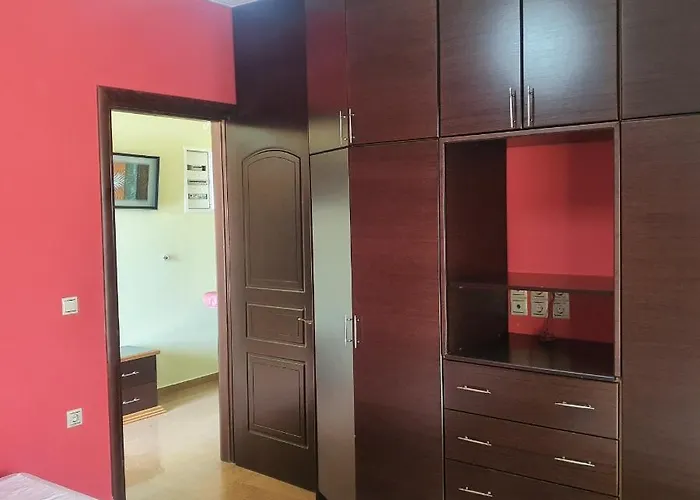 Mihal Appartement Saranda